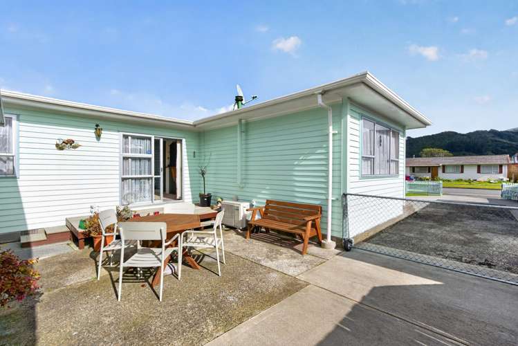 172 Wise Street Wainuiomata_17