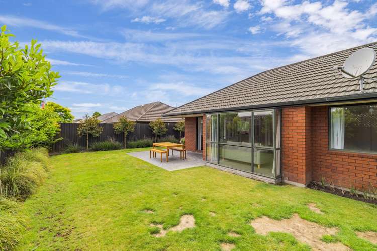 15 Farquhars Road Redwood_22