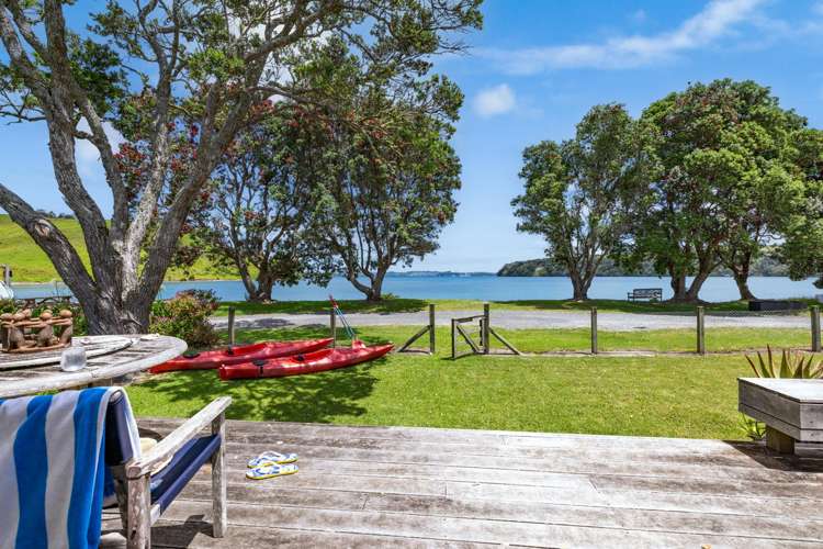 1 Campbell Road Tawharanui Peninsula_12