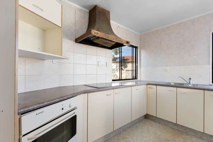 262 Great North Road Henderson_9