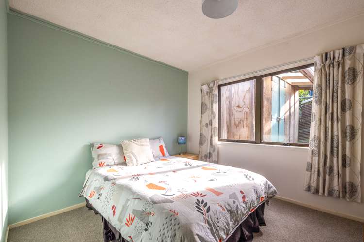 11a Beatty Parade Surfdale_12