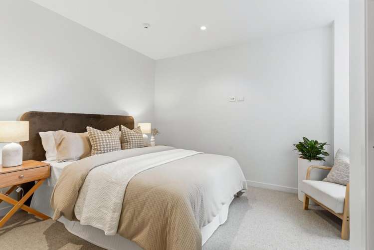 81 Carlton Gore Road Newmarket_8