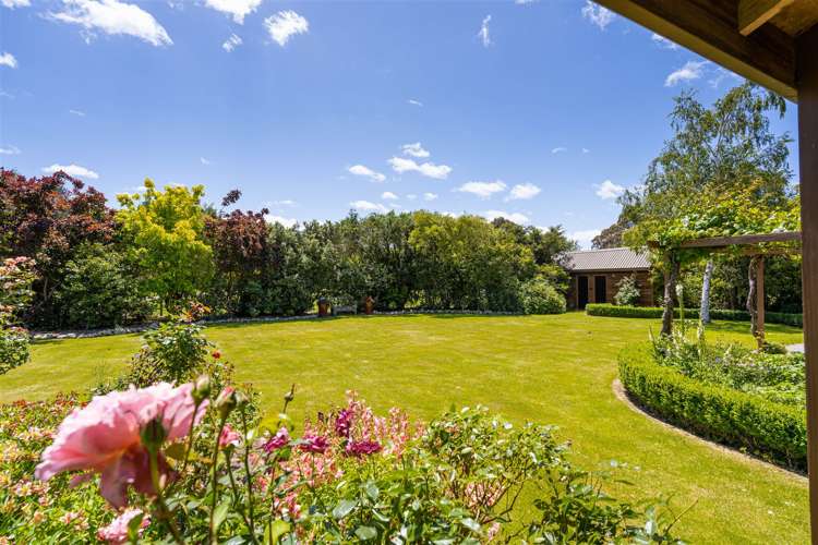 113 Willow Park Drive Opaki_14