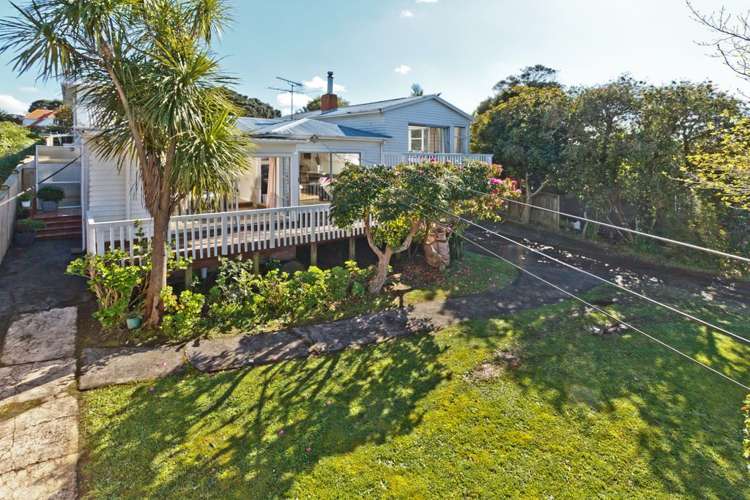 52 Williamson Avenue Belmont_17