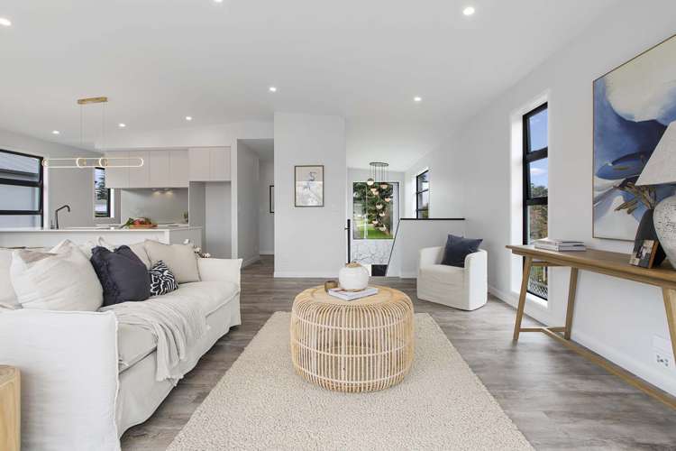 9 Hillcrest Road Otumoetai_24