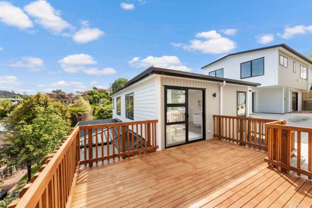 8b Nandana Drive Glen Eden_1