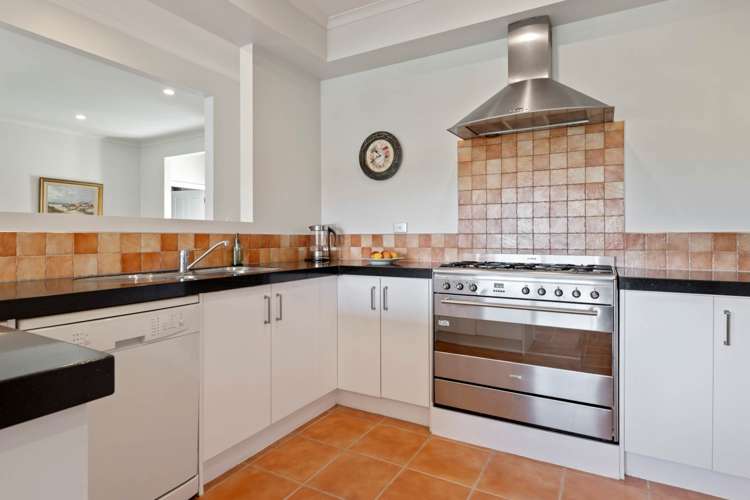 44 Parkwood Crescent Gulf Harbour_7