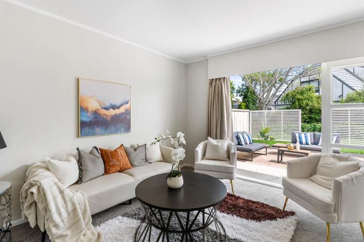 2/45 Howe Street Howick_5