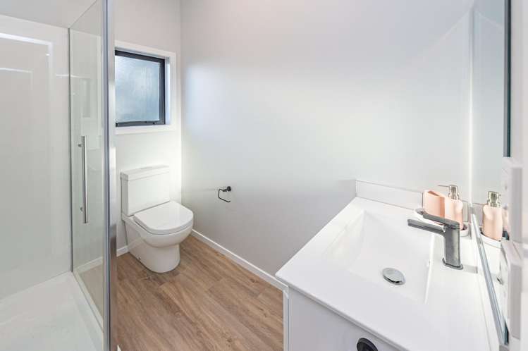 99 Devon Road Springvale_11