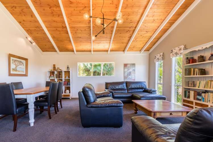 2a Warner Park Avenue Laingholm_6