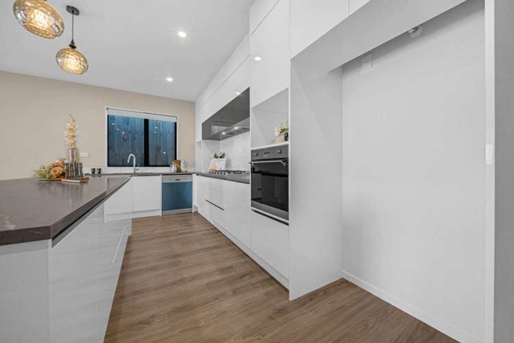 126 Thomas Road Flat Bush_12