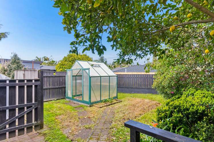 89A View Road Henderson_26