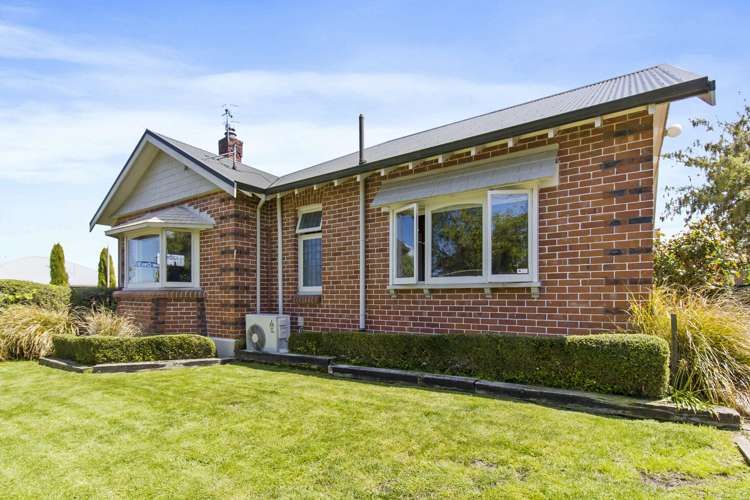 19 Hillview Crescent Highfield_20