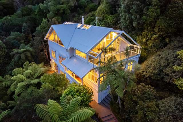 City-Edge Spa Retreat With a View