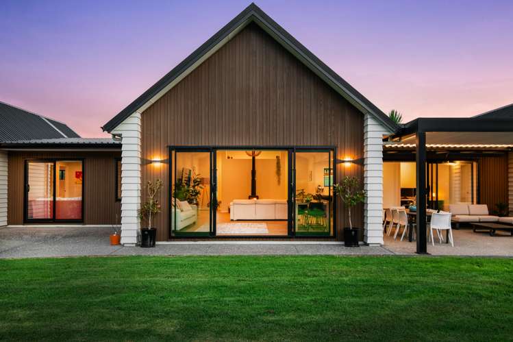 17 Rosa Villa Lane Puhoi_1