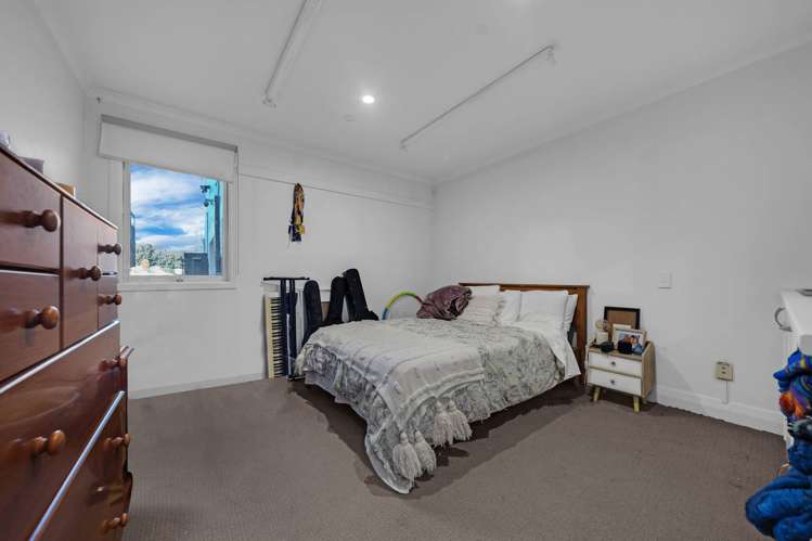 592 Mount Albert Road Royal Oak_16