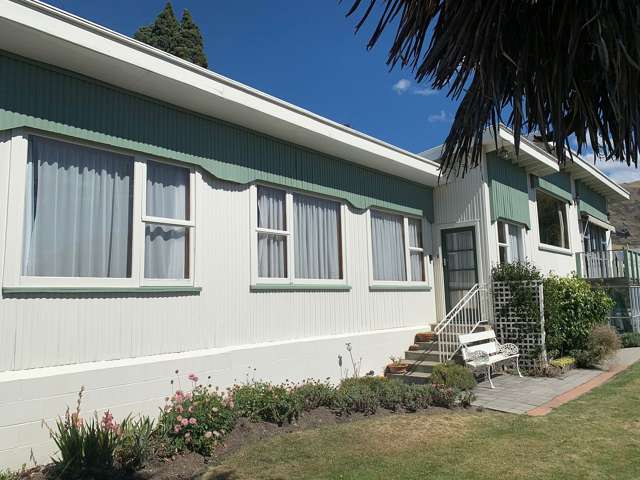 84 McDougall Street Wanaka_1