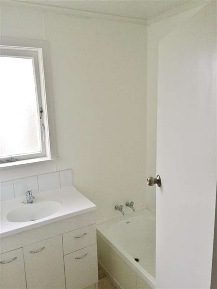 2 Fields Road Manurewa_8