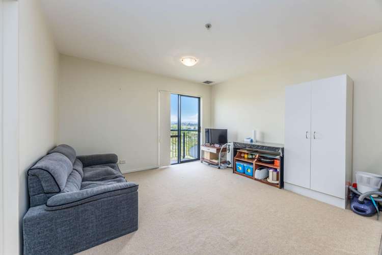 6c/17 Crown Lynn Place New Lynn_2
