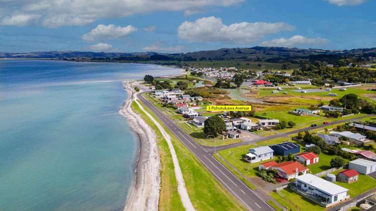 3 Pohutukawa Avenue Kaiaua_1