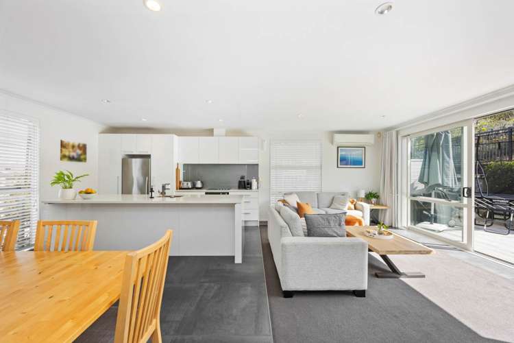 153 Barbarich Drive Stonefields_9