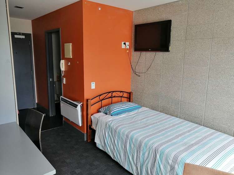 519/133 Beach Road Auckland Central_1