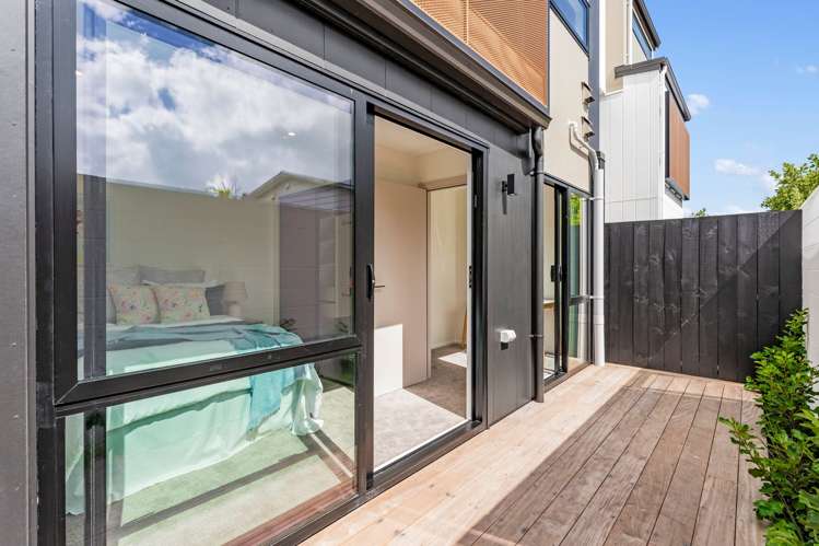 4/65 Smale Street Point Chevalier_13