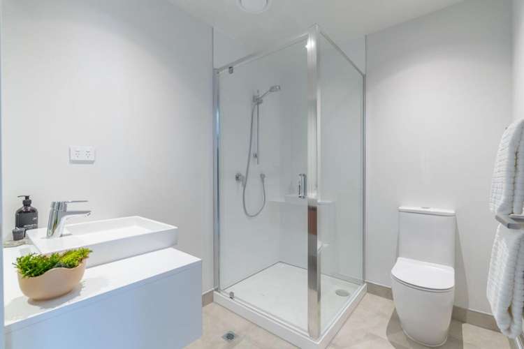 4/11 Spring Street Onehunga_19