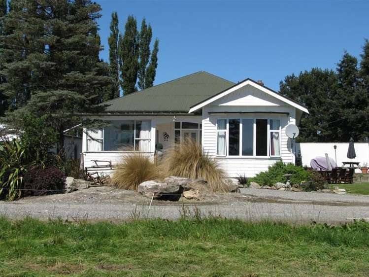 1220 Glenkenich Road Gore Surrounds_7