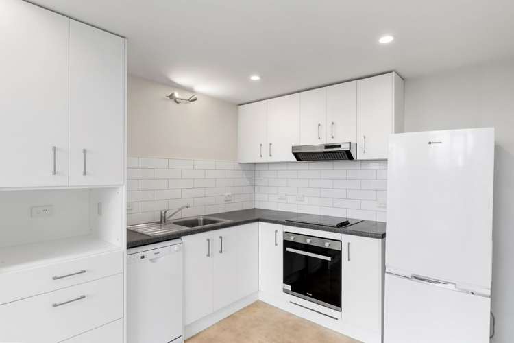 3/8 Whaui Street 1364_1