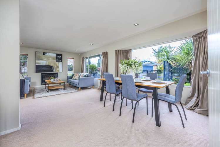 2 Elwyn Close Flat Bush_8