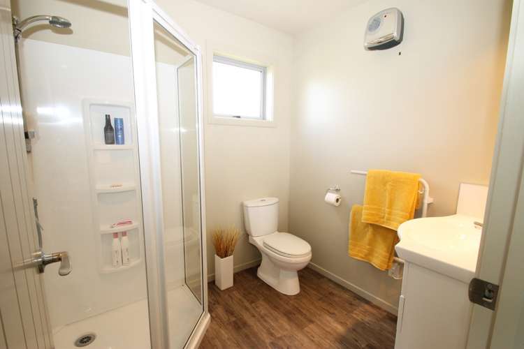 9 Thomson Street Green Island_11