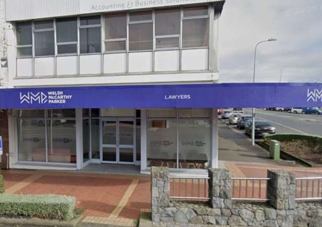 Prime Location - office or retail