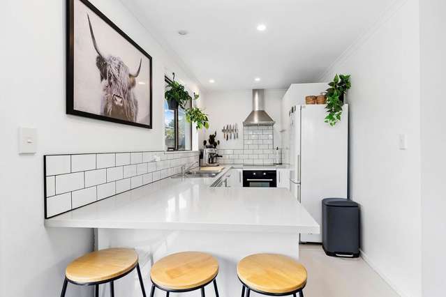27 Akaroa Drive 1307_1