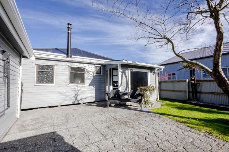 61 Fox Street Cobden_18