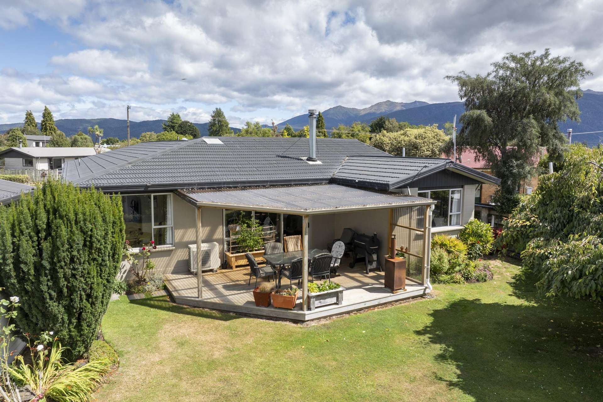 24 Howden Street Te Anau_0