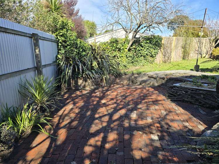 123 Hargood Street Woolston_20