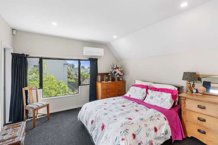 2/128b Mcfaddens Road Saint Albans_11