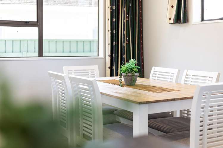 10 Indiana Grove Totara Park_8