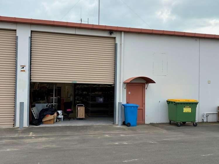 94 Ford Road Onekawa_2