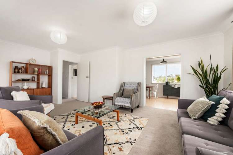 157 Whitney Street Blockhouse Bay_13