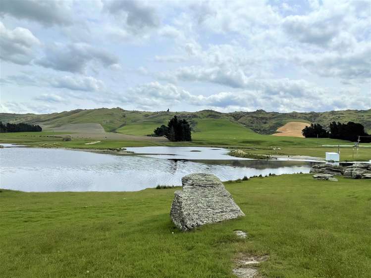 969 Nenthorn Road Moonlight_1