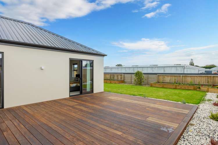 44 River stone Drive Halswell_15