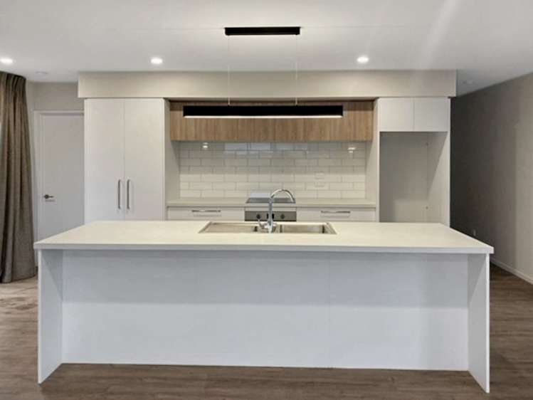 44 Quinn Crescent 11362_1