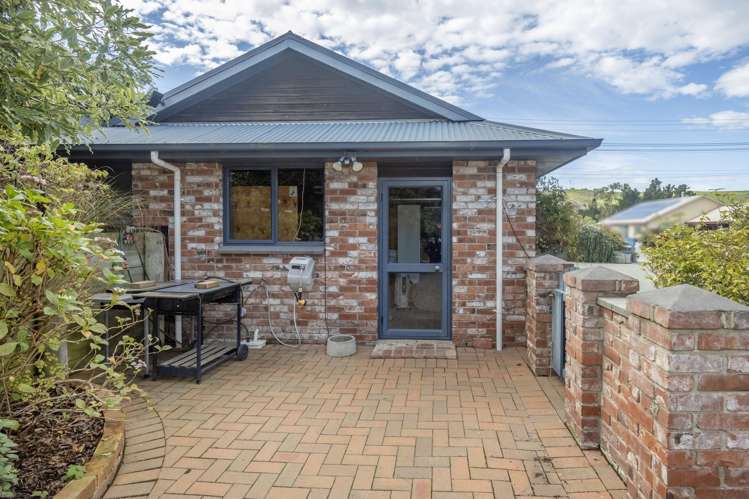 22 Jessop Street South Hill_13