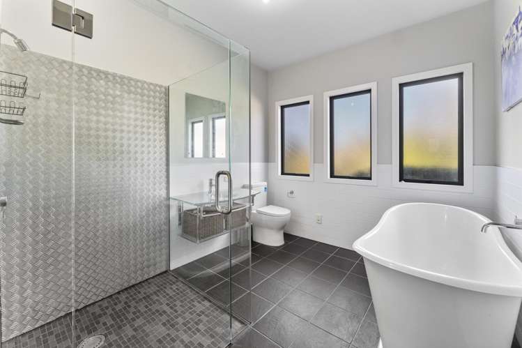89 Totara View Road Wakefield_18