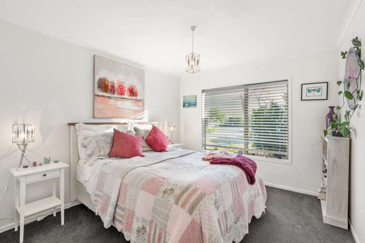 82 Omana Avenue Helensville_15