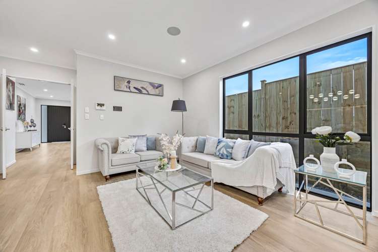 67 Bushfield Drive Flat Bush_27