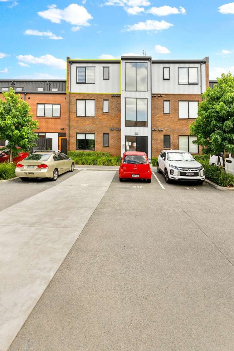 5/7 Uku Lane Hobsonville_22