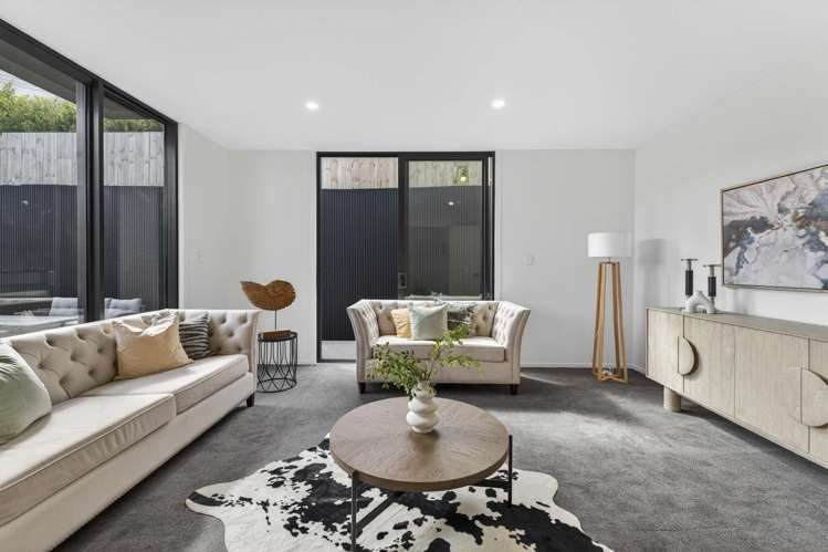 1-12/4-6 Riddell Road Glendowie_1